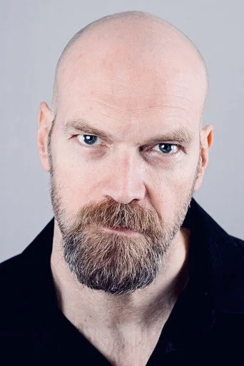 Chân dung Tyler Mane