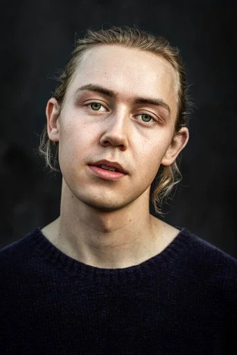 Chân dung Arthur Hakalahti