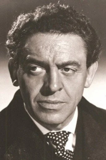 Chân dung Eddie Byrne