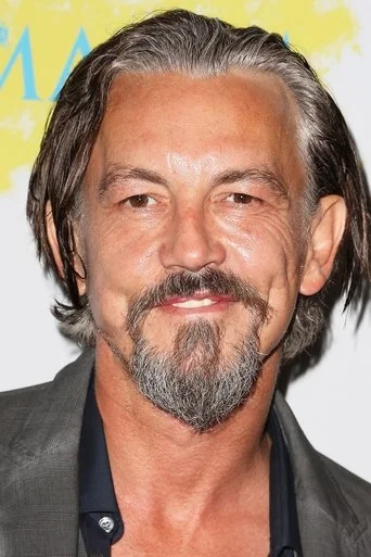 Chân dung Tommy Flanagan