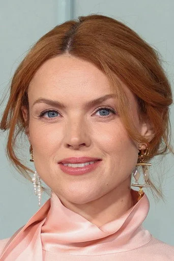 Chân dung Erin Richards