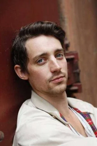 Chân dung Adam Lundgren
