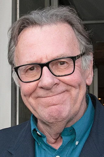 Chân dung Tom Wilkinson