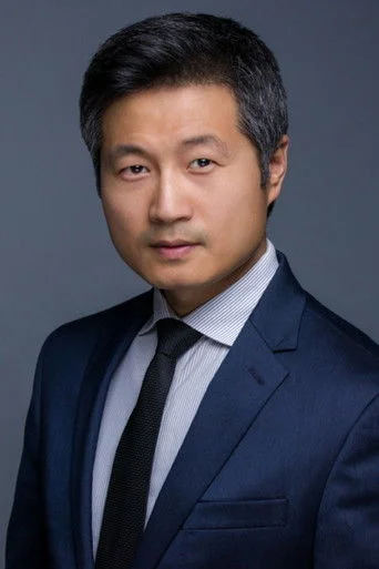 Chân dung Kurt Yue