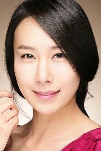 Chân dung Lee Hwa-sun