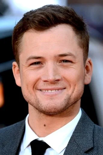 Chân dung Taron Egerton