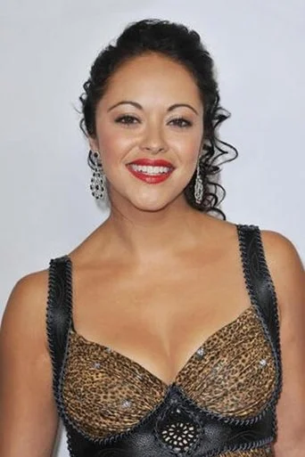 Chân dung Marisa Ramirez