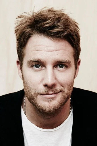 Chân dung Jake McDorman