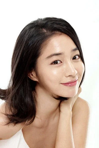 Chân dung Lee Min-jung