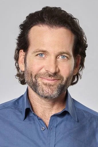 Chân dung Eion Bailey
