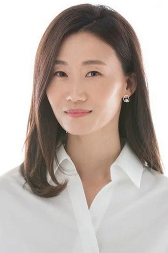 Chân dung Kim Young-ah