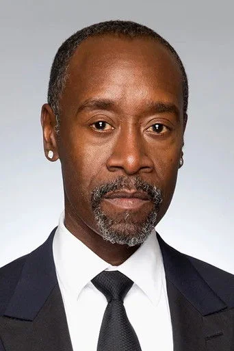 Chân dung Don Cheadle