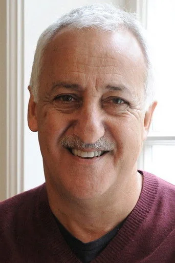 Chân dung Brian George