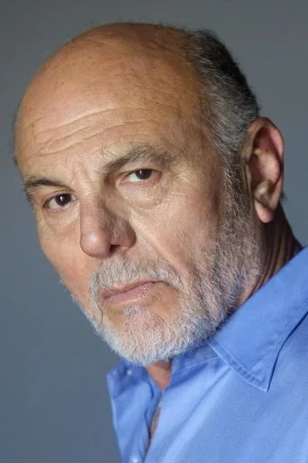Chân dung Carmen Argenziano