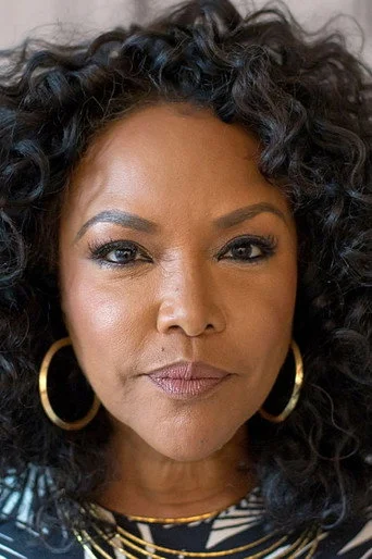 Chân dung Lynn Whitfield