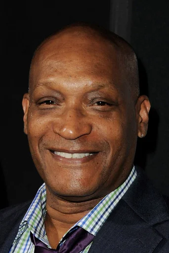 Chân dung Tony Todd