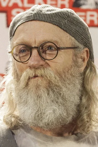 Chân dung Russell Hodgkinson