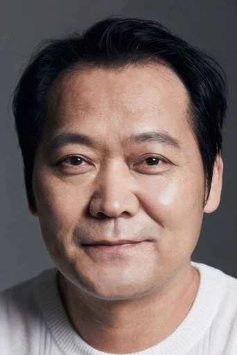 Chân dung Kim Seo-hyeon