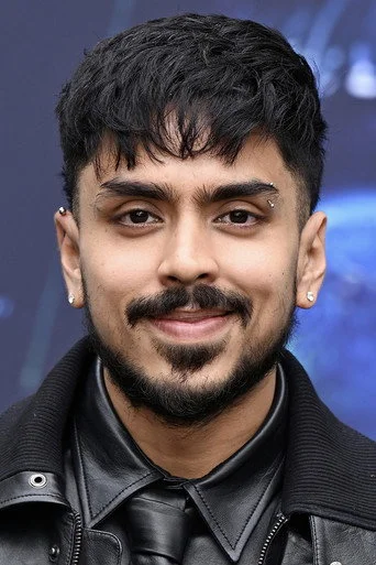 Chân dung Adarsh Gourav