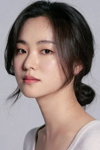 Chân dung Jeon Yeo-bin