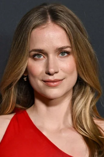 Chân dung Elizabeth Lail