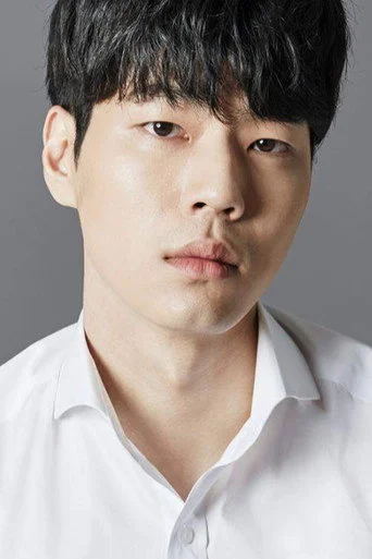 Chân dung Kim Jong-hoon