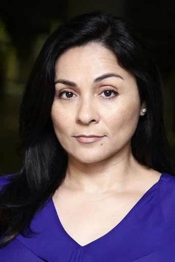 Chân dung Sandy Avila