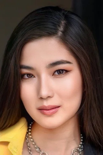 Chân dung Arachaporn Pokinpakorn