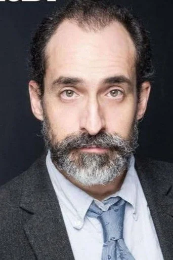 Chân dung Bruno Bichir