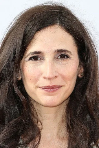 Chân dung Michaela Watkins