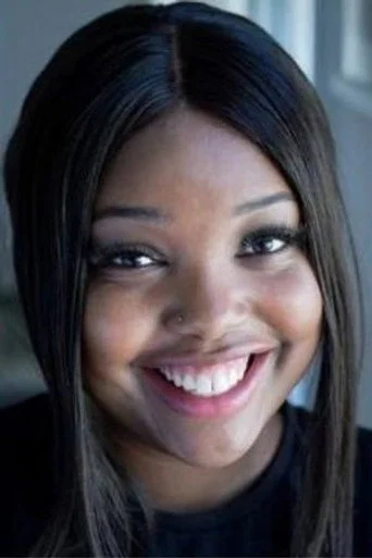 Chân dung Alexandra James