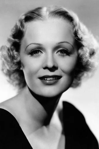 Chân dung Gloria Stuart