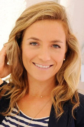 Chân dung Jenna Lamia