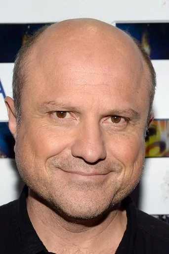 Chân dung Enrico Colantoni