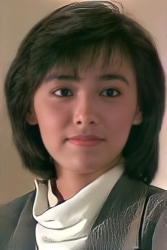 Chân dung Emily Chu Bo-Yee