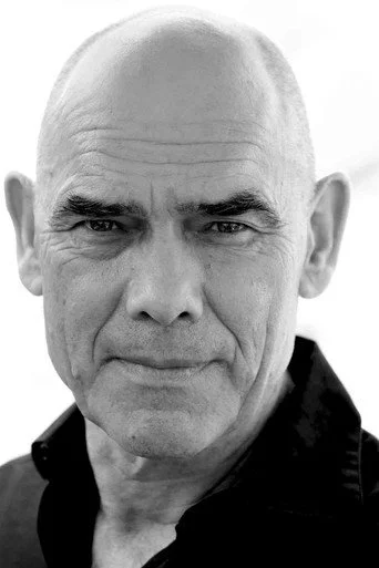 Chân dung Peter Guinness