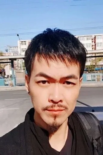 Chân dung Yin Long