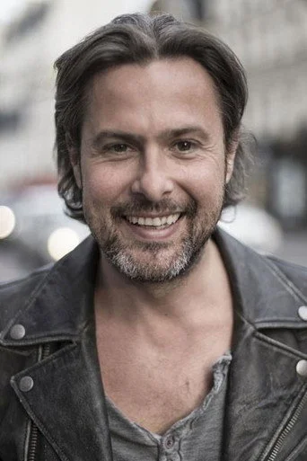 Chân dung Damien Ferrette