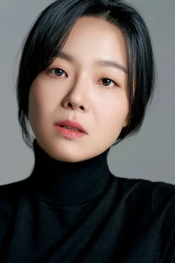 Chân dung Lee Sang-hee