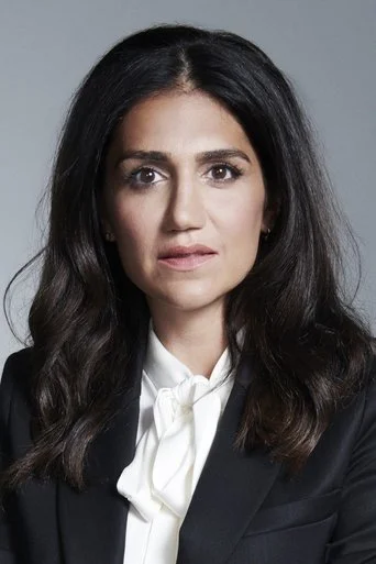 Chân dung Leila Farzad