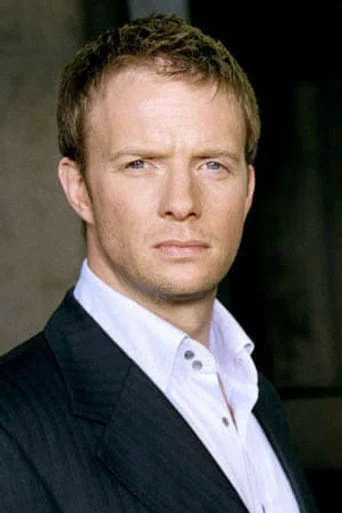 Chân dung Rupert Penry-Jones