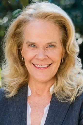 Chân dung Julie Araskog