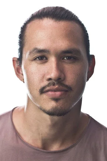 Chân dung Alexander Hodge