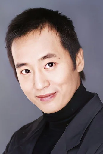 Chân dung Edward Mok