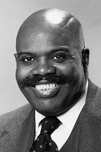 Chân dung Ted Ross