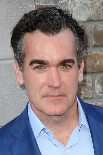 Chân dung Brian d'Arcy James
