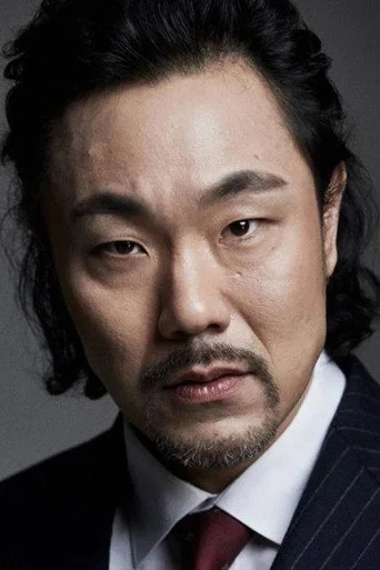 Chân dung Lee Kyu-seop
