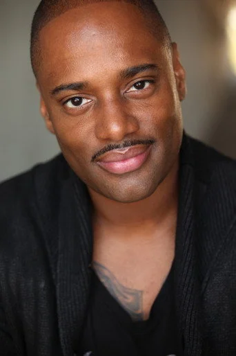 Chân dung Charles Malik Whitfield
