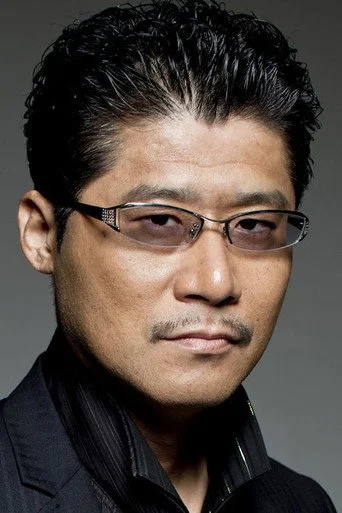 Chân dung Tsuyoshi Koyama
