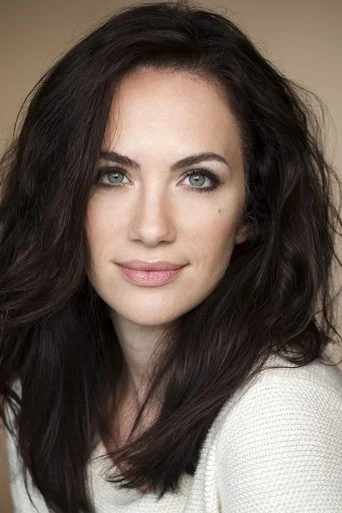Chân dung Kate Siegel
